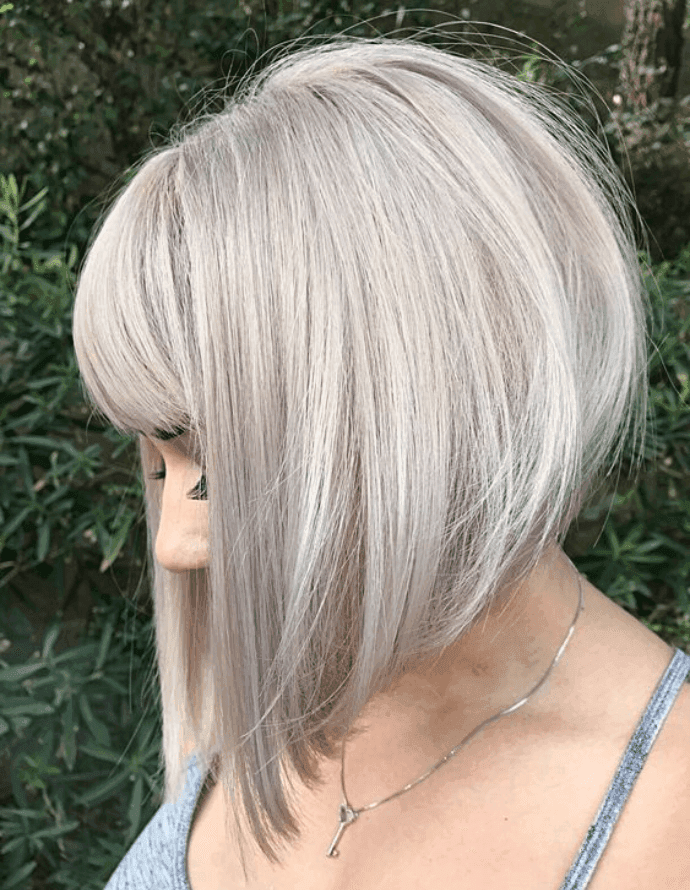 Cabelo chanel de bico platinado: Mary Villa/Pinterest