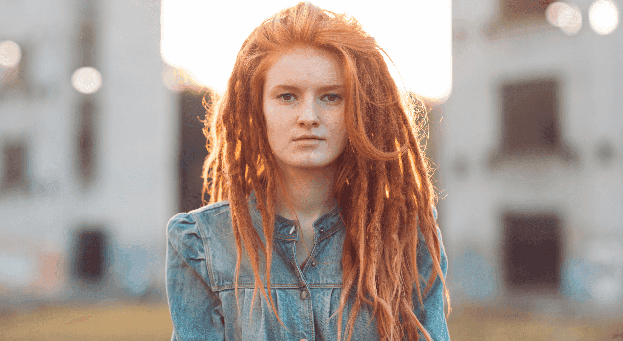 Dreadlocks: Saiba o que são os dreads, tipos, inspirações e como cuidar!