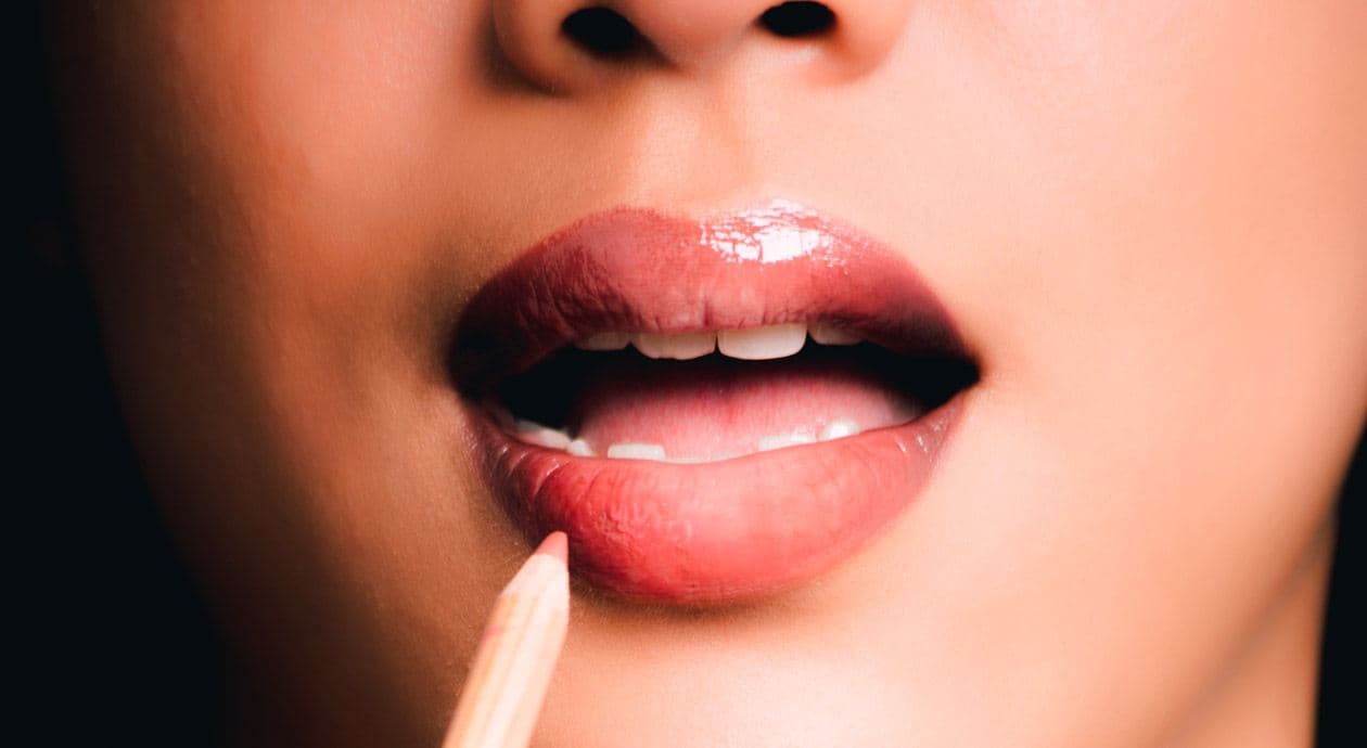 Contorno labial: descubra os principais tipos e como fazer