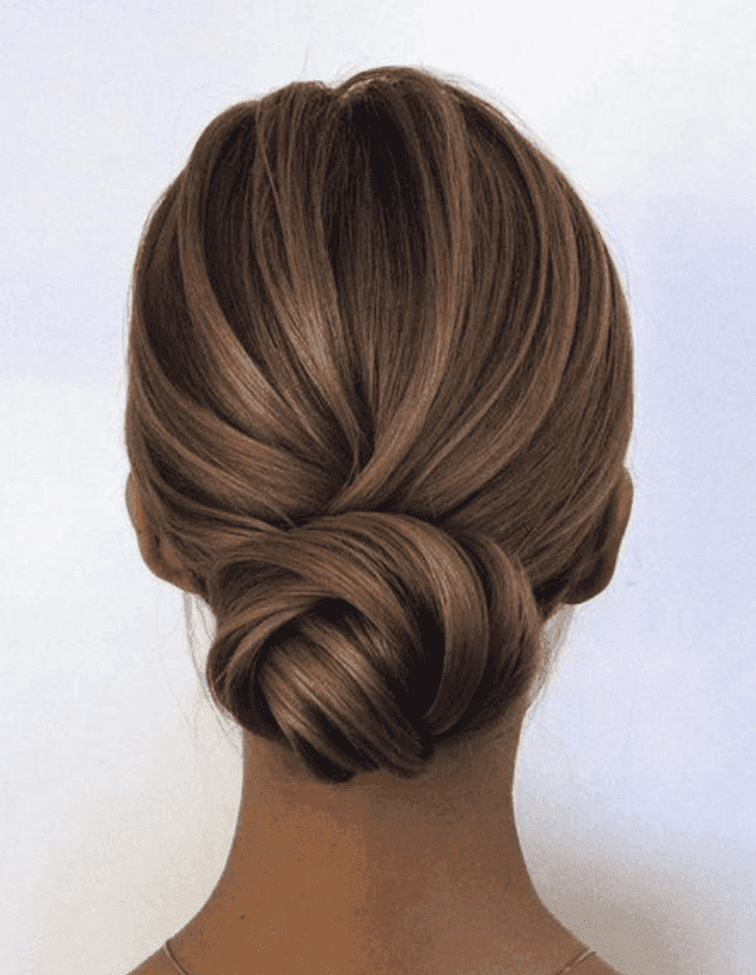 Penteado formatura cabelo liso - coque baixo: @taliarobless/Pinterest