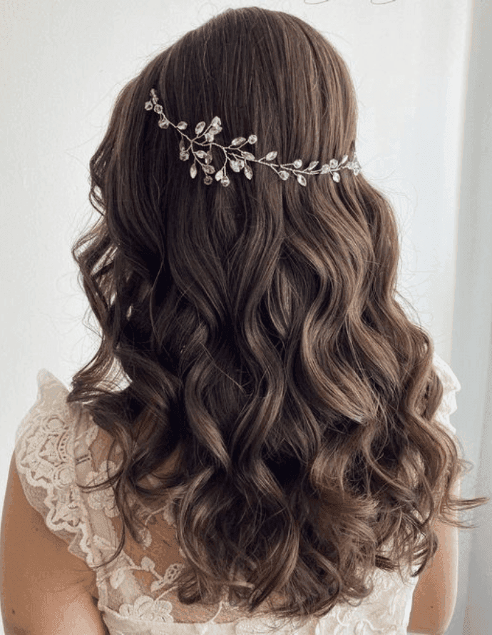 Penteado noiva simples pedraria: Dicas de Mulher/Pinterest