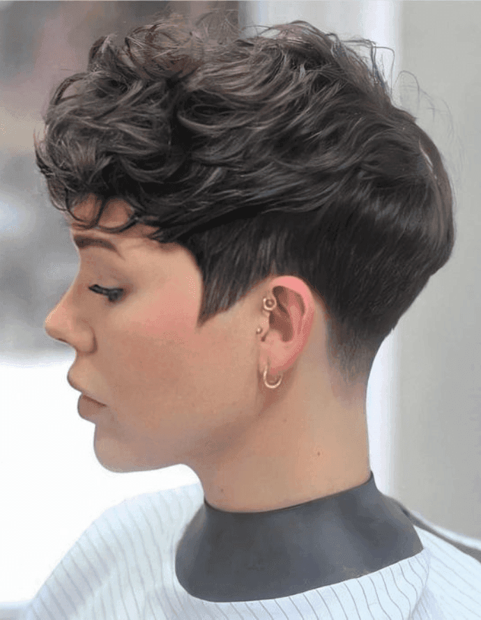 Cabelo Undercut Feminino delicado: Short Hair Styles: Trending Haircuts & Ideas/Pinterest