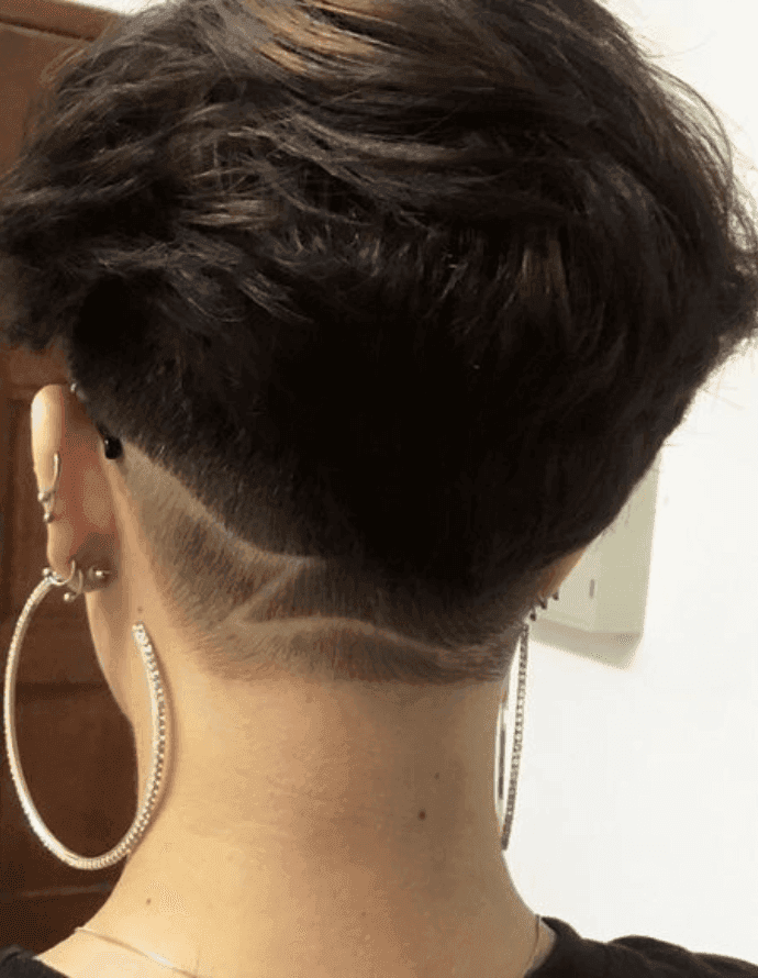 Cabelo Undercut Feminino nuca detalhada: Dudah Braga/Pinterest