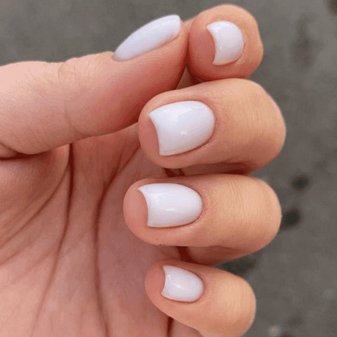 Unhas simples clara: Nail Art/Pinterest