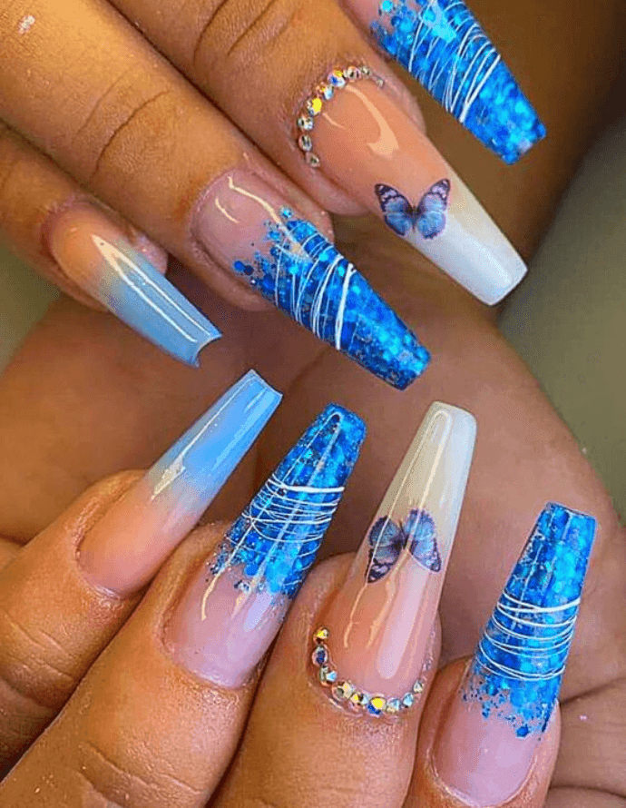 Unhas encapsuladas decoradas: Amanda Soares/Pinterest